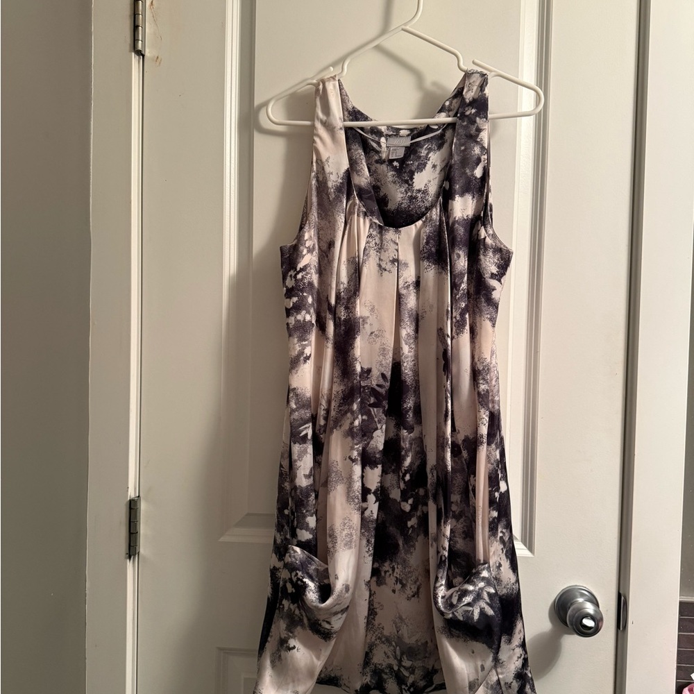 H&M Monochrome High Low Dress